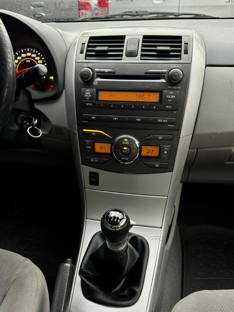 Toyota Corolla XEI — foto 14